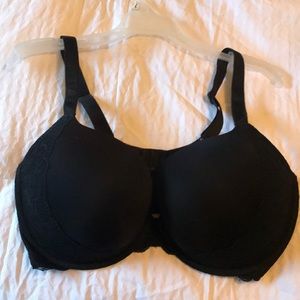 Push up black lacy bra
